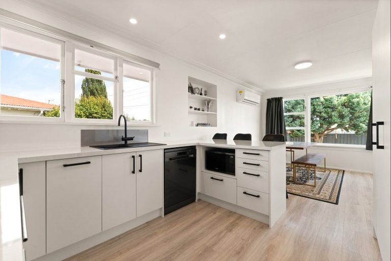 Photo of property in 1 Shaw Street, Mosgiel, 9024