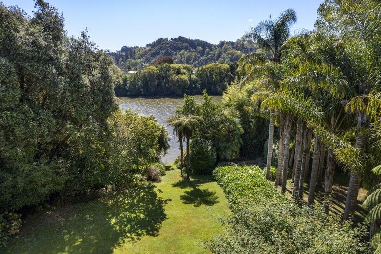 Photo of property in 15 Riverbank Road, Okoia, Whanganui, 4573