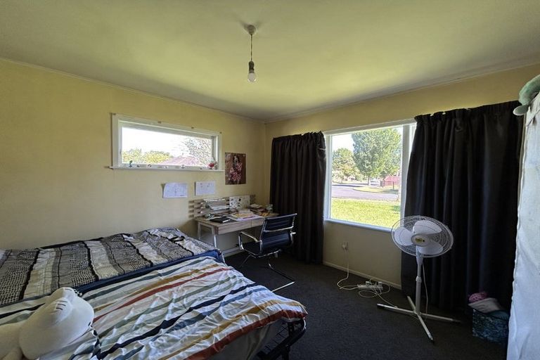 Photo of property in 7 Somme Crescent, Hillcrest, Hamilton, 3216
