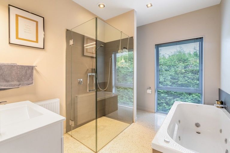 Photo of property in 156 Black Road, Otatara, Invercargill, 9879