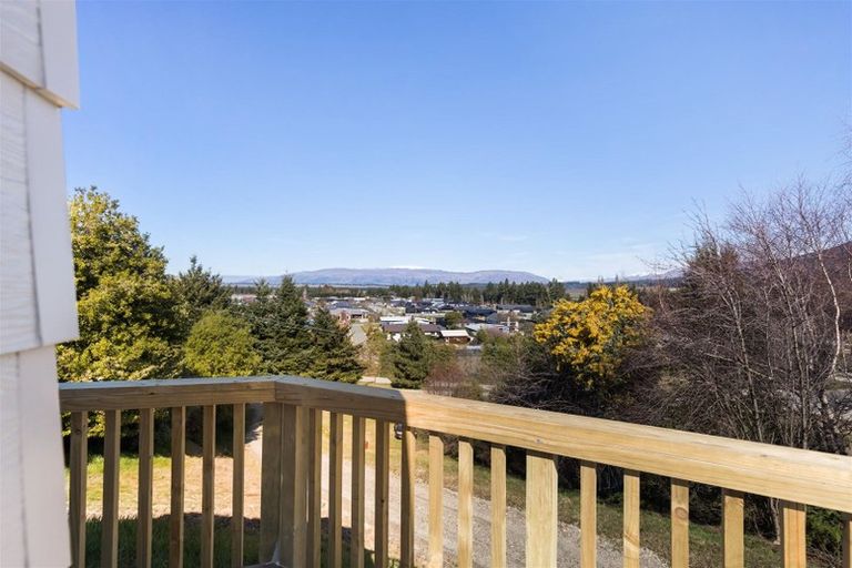Photo of property in 30 Noema Terrace, Lake Hawea, Wanaka, 9382