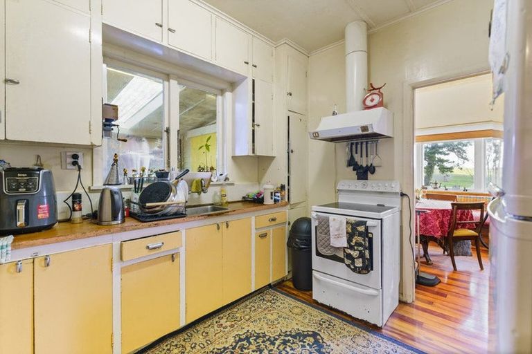 Photo of property in 33 Whakapirau Road, Wellsford, 0974