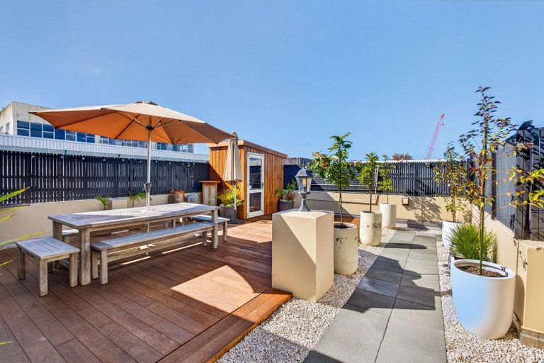 Photo of property in 153 Emerson Street, Napier South, Napier, 4110