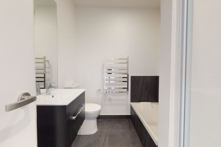 Photo of property in 11/80 Seatoun Heights Road, Seatoun, Wellington, 6022