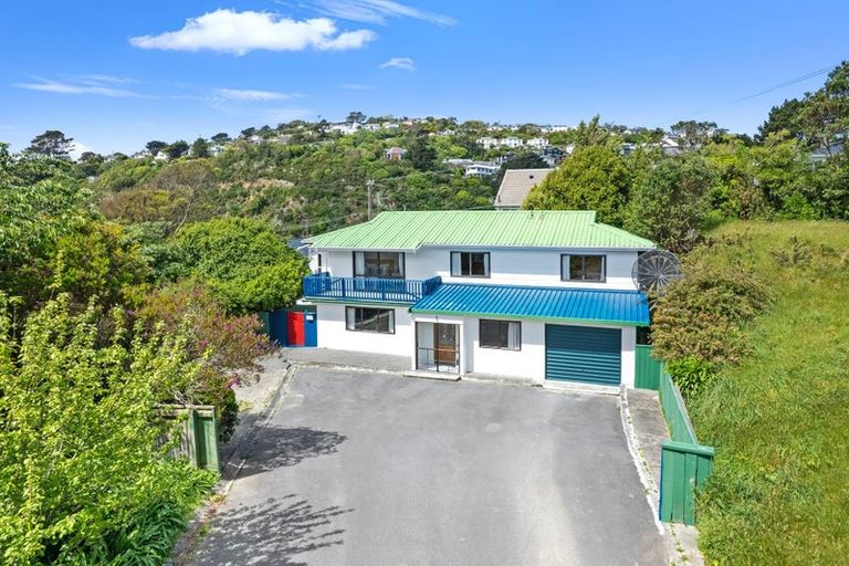Photo of property in 33 Hindmarsh Street, Johnsonville, Wellington, 6037