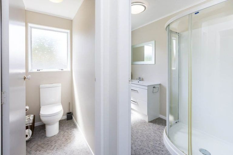 Photo of property in 8a Cederholm Grove, Brown Owl, Upper Hutt, 5018