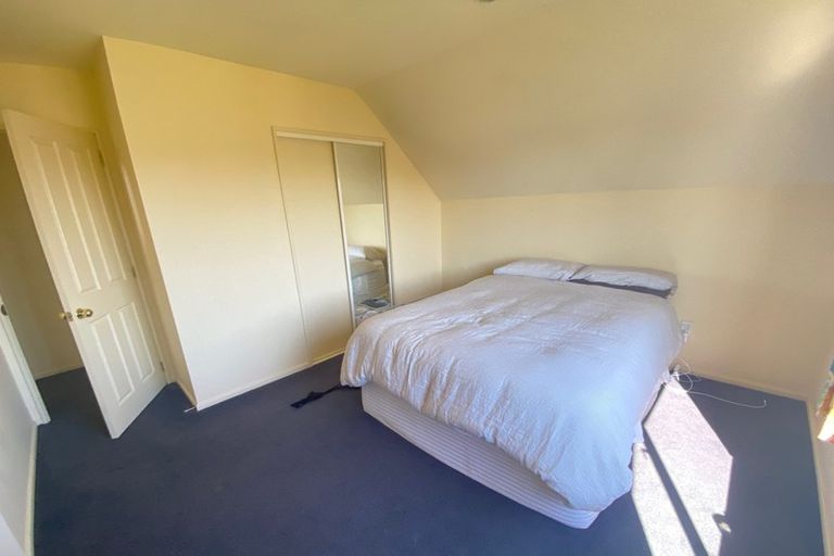 Photo of property in 74 Hounslow Street, Ilam, Christchurch, 8041