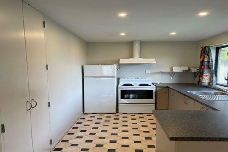 Photo of property in 2c Ferndown Lane, Bromley, Christchurch, 8062