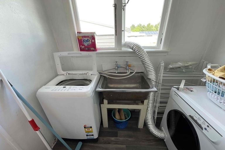 Photo of property in 198 Ngamotu Road, Spotswood, New Plymouth, 4310