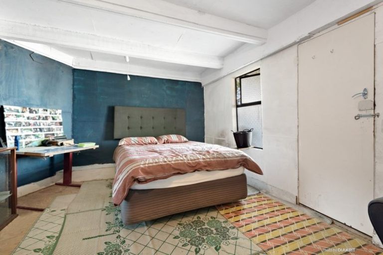 Photo of property in 18 Florence Street, Newtown, Wellington, 6021