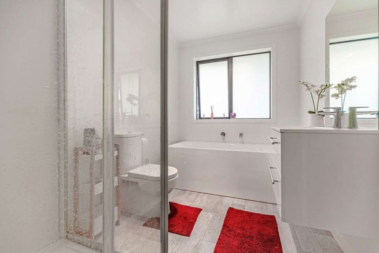 Photo of property in 30 Inuwai Street, Glenview, Hamilton, 3206