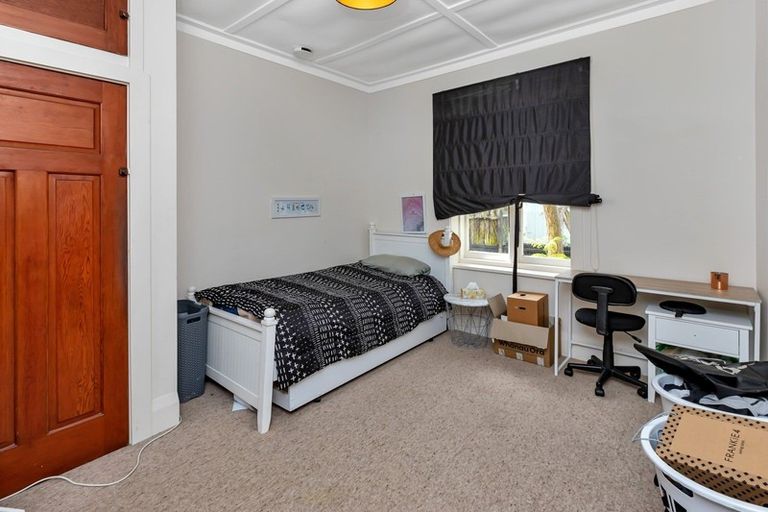 Photo of property in 8 Dinniss Avenue, Regent, Whangarei, 0112