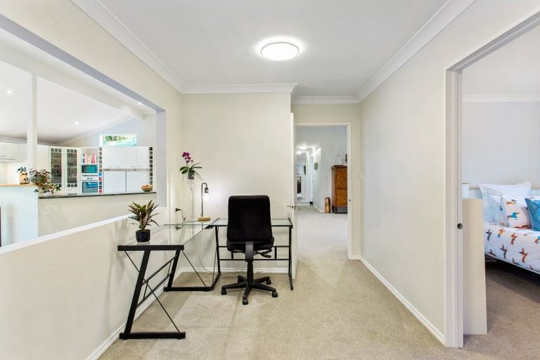 Photo of property in 26 Clifford Road, Pukekohe, 2678