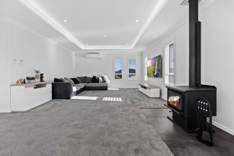 Photo of property in 5 Korokia Way, Richmond Heights, Taupo, 3330