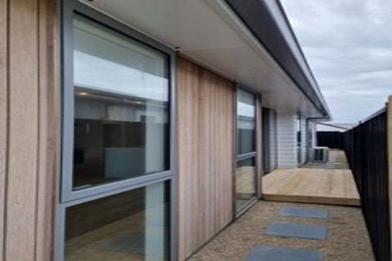 Photo of property in 4 Chrysler Street, Papamoa, 3118