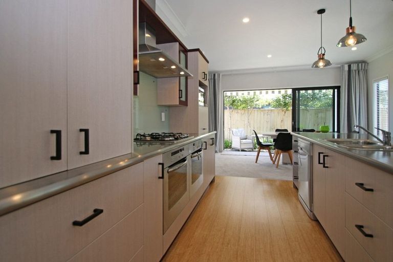 Photo of property in 27 Lakemere Way, Kinloch, Taupo, 3377