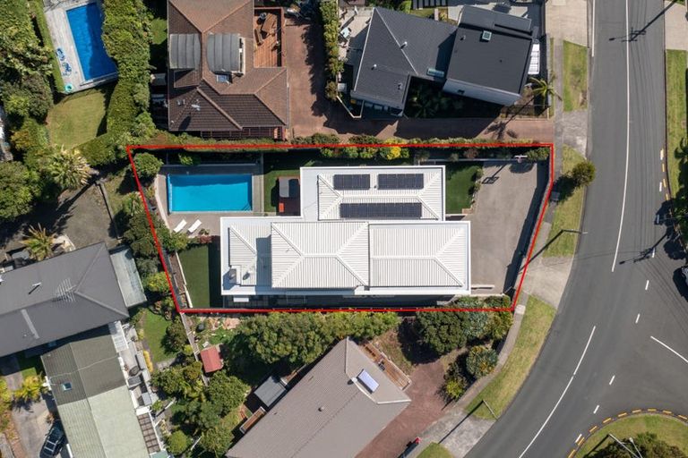 Photo of property in 322 Beach Road, Campbells Bay, Auckland, 0630