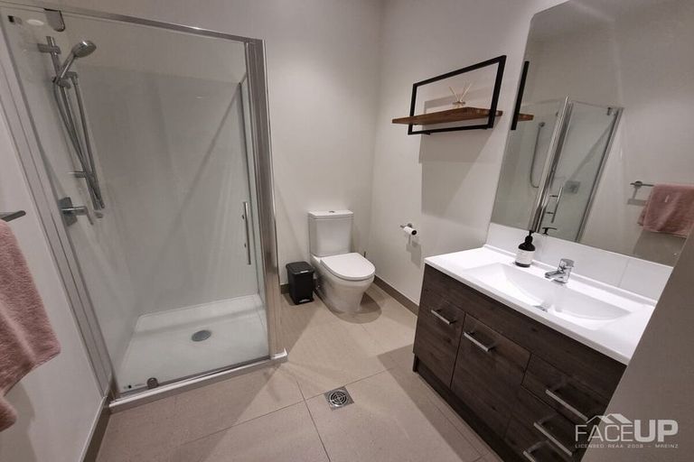 Photo of property in 53 Rangihina Road, Hobsonville, Auckland, 0616