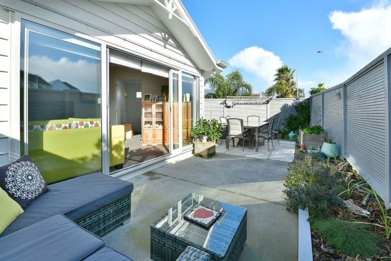 Photo of property in 3/925 Whangaparaoa Road, Manly, Whangaparaoa, 0930