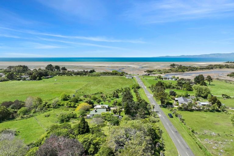 Photo of property in 22 Pakawau Bush Road, Pakawau, Collingwood, 7073