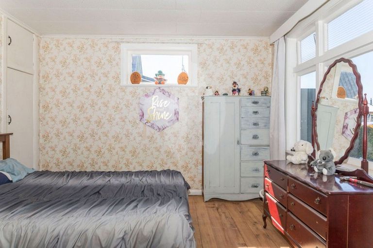 Photo of property in 29 Tennyson Street, Dannevirke, 4930