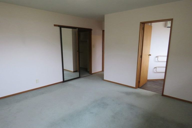 Photo of property in 10 Mull Place, Broomfield, Christchurch, 8042