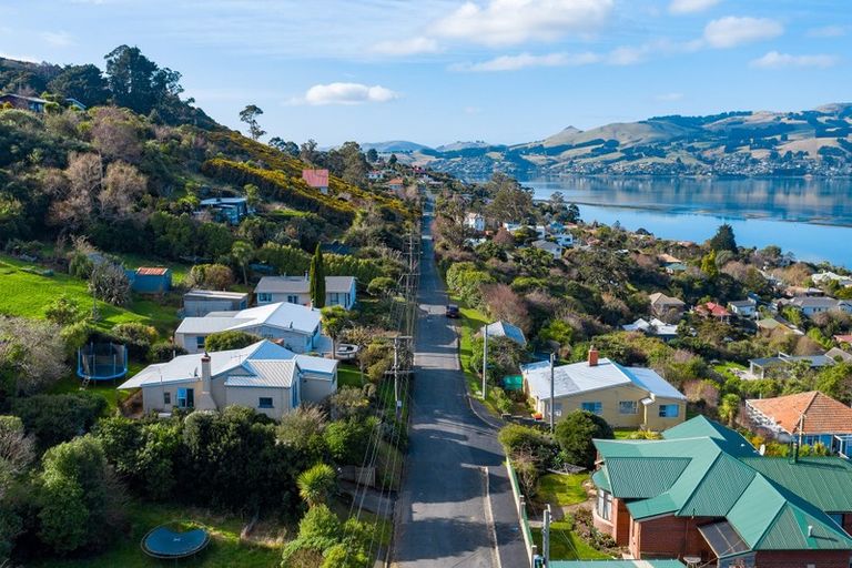 Photo of property in 51 Manapouri Street, Ravensbourne, Dunedin, 9022