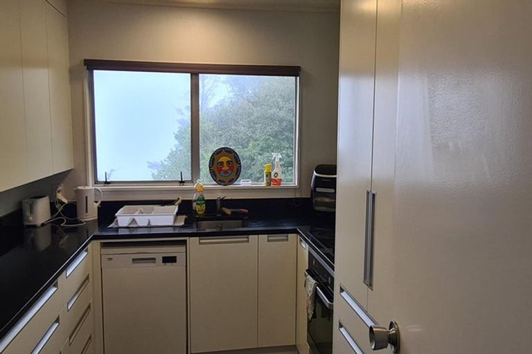 Photo of property in 48 Baylands Drive, Newlands, Wellington, 6037