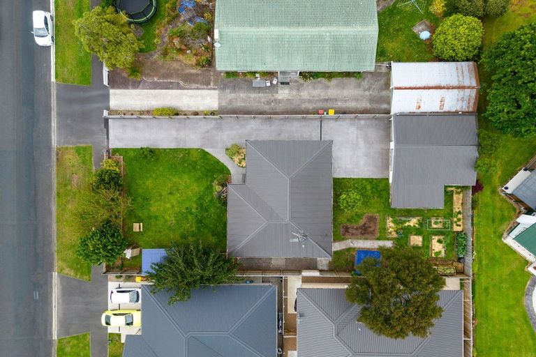 Photo of property in 7 Lugton Street, Nawton, Hamilton, 3200