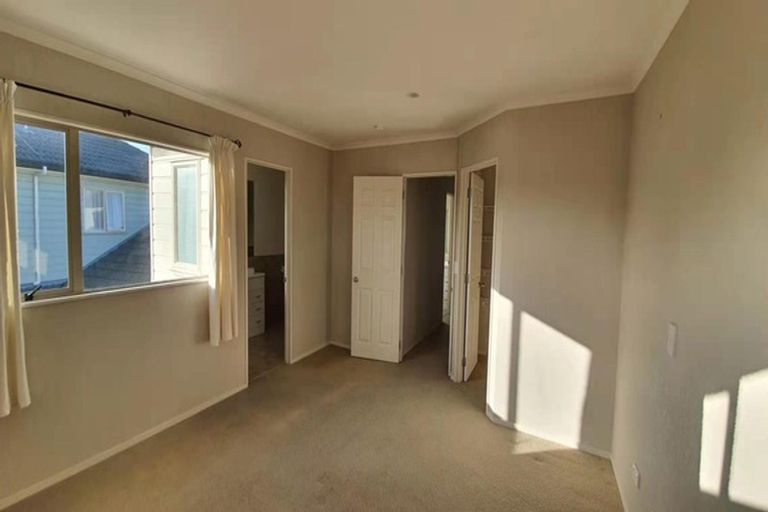 Photo of property in 121 Middlefield Drive, Flat Bush, Auckland, 2016