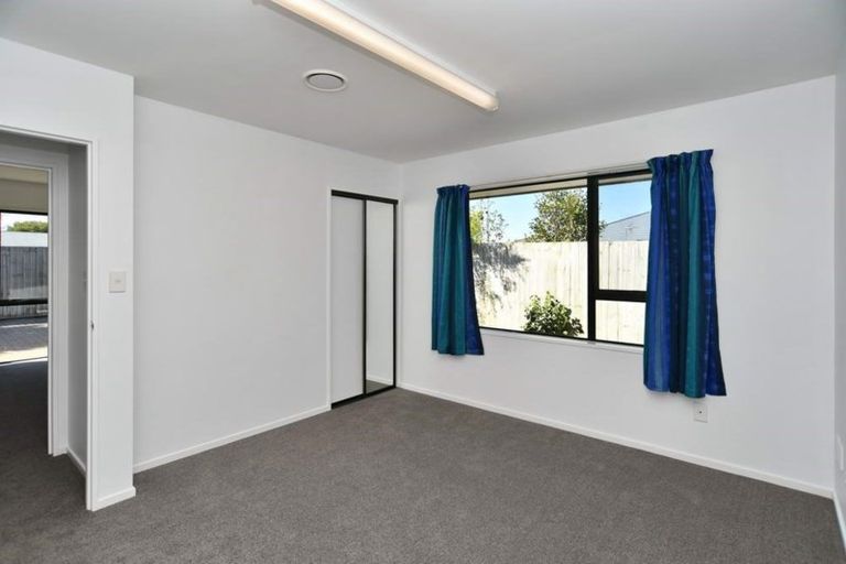 Photo of property in 10 Mclean Place, Woodend, 7610