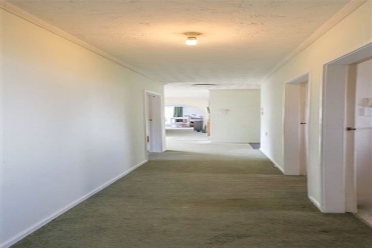 Photo of property in 128 Great South Road, Huntly, 3700