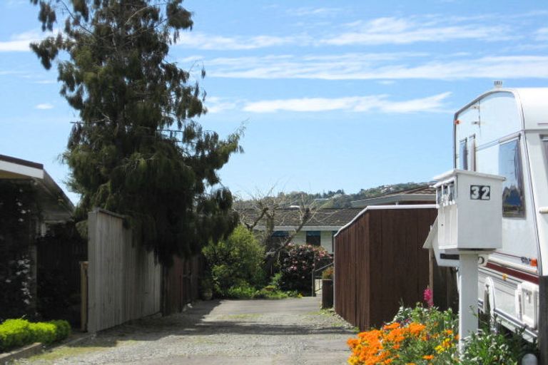 Photo of property in 1/32 Cobham Crescent, Stoke, Nelson, 7011
