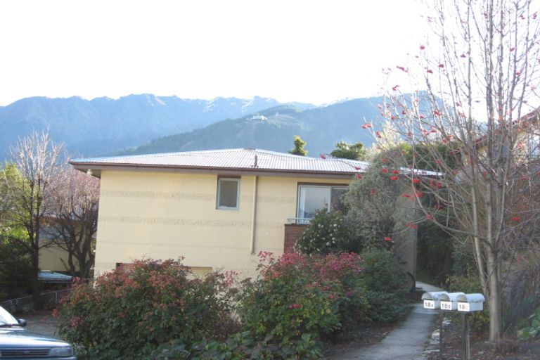 Photo of property in 18 Panorama Terrace, Queenstown, 9300