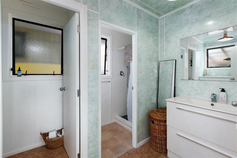 Photo of property in 49a Ocean View Road, Waihi Beach, 3611