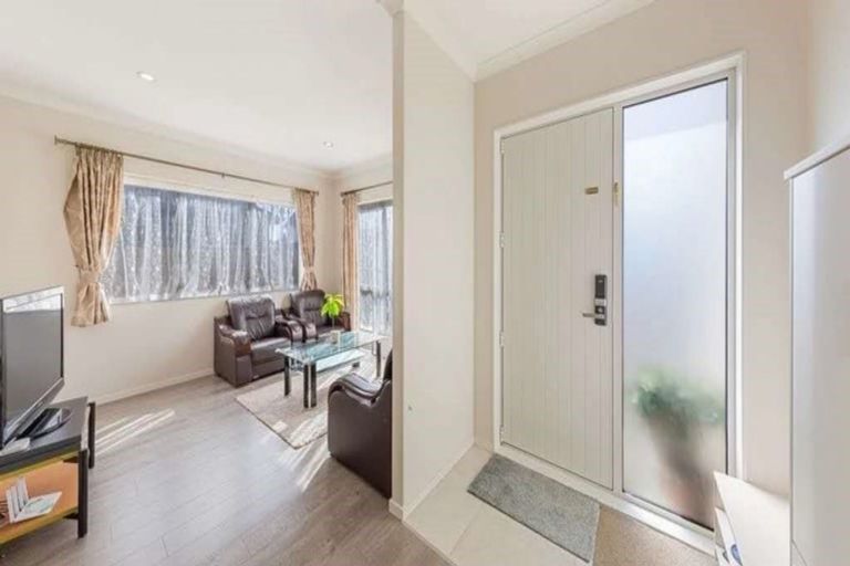Photo of property in 13 Cahir Place, Flat Bush, Auckland, 2019