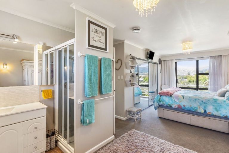 Photo of property in 4a Malfroy Lane, Raumati Beach, Paraparaumu, 5032