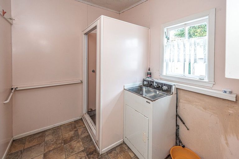 Photo of property in 17 Fergusson Street, Springvale, Whanganui, 4501