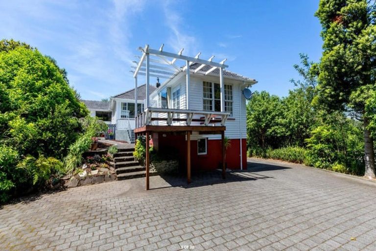 Photo of property in 82 Huatoki Street, Vogeltown, New Plymouth, 4310