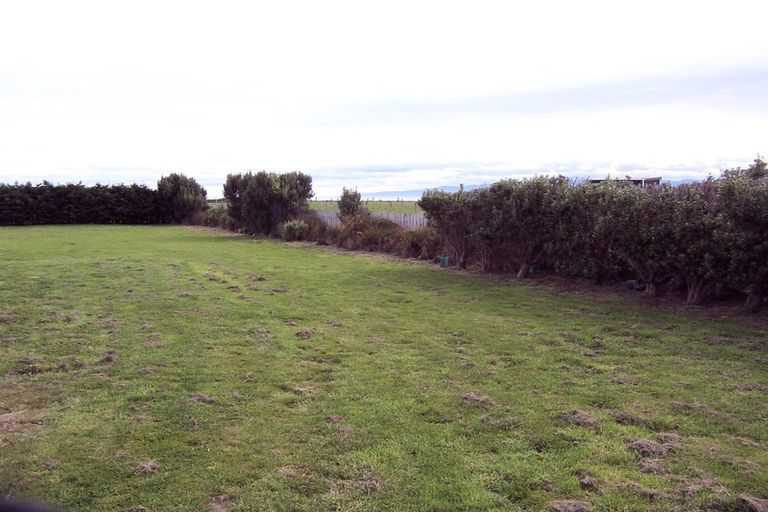 Photo of property in 35 Surrey Street, Orepuki, Riverton, 9881