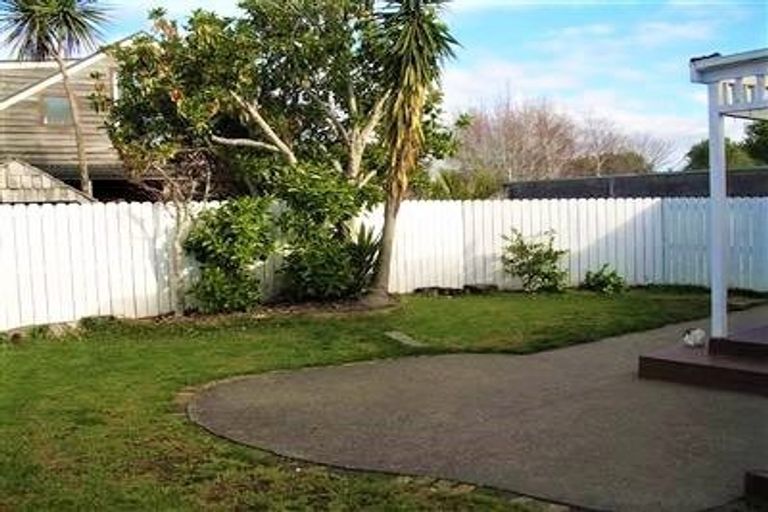 Photo of property in 2/59 Aramoana Avenue, Devonport, Auckland, 0624
