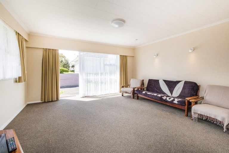Photo of property in 1/528 Ferguson Street, Palmerston North, 4410