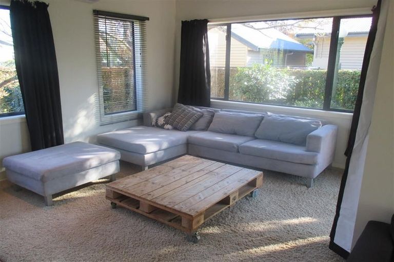 Photo of property in 53 Ngaio Street, Saint Martins, Christchurch, 8022