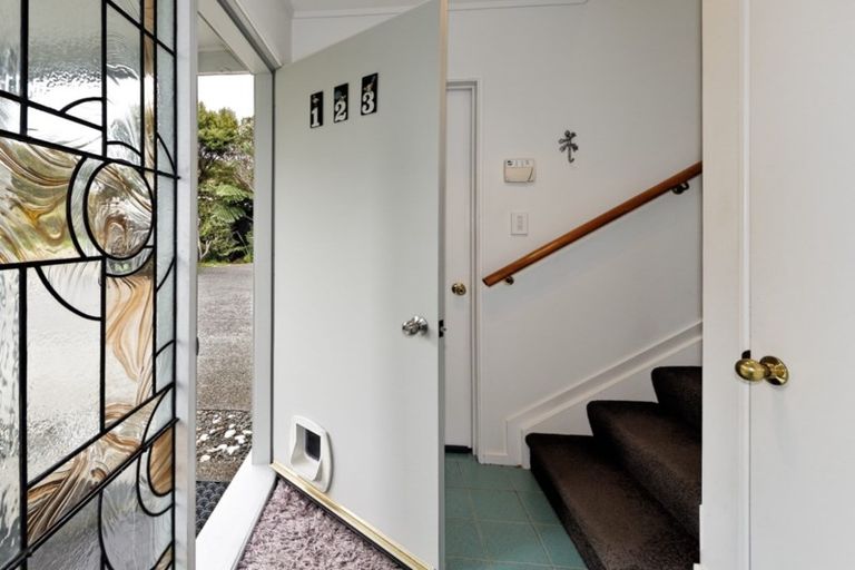 Photo of property in 123 Piha Road, Piha, New Lynn, 0772