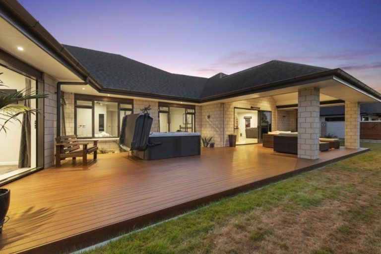 Photo of property in 7 Tralee Place, Morrinsville, 3300