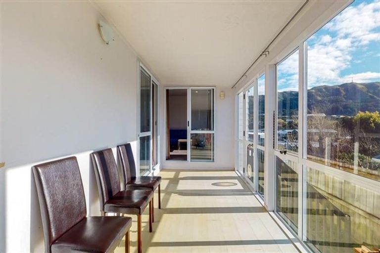 Photo of property in 103 Bell Street, Tawa, Wellington, 5028