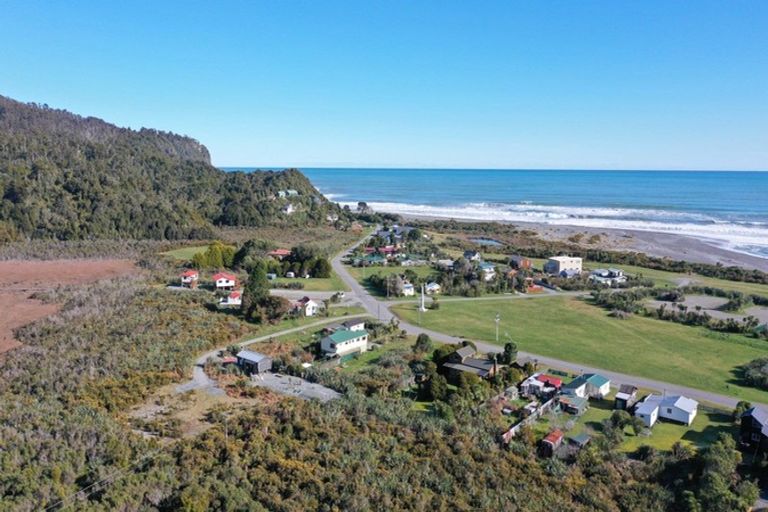 Photo of property in 19 Victoria Street, Okarito, Whataroa, 7886