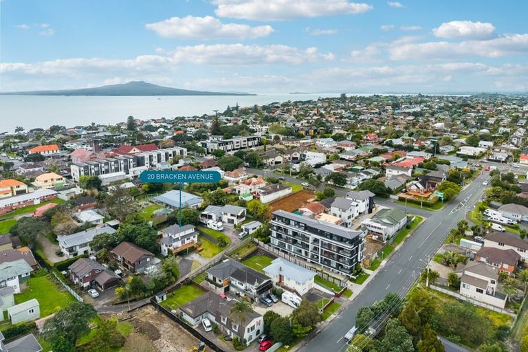 Photo of property in 20 Bracken Avenue, Takapuna, Auckland, 0622