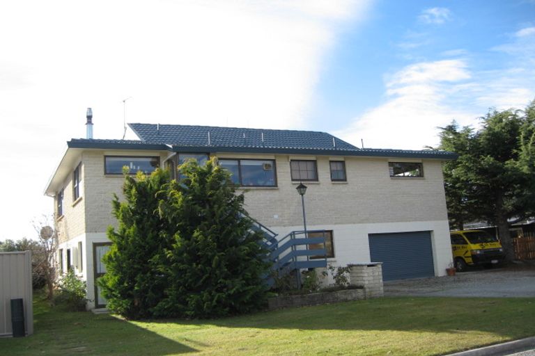 Photo of property in 10 Kirtle Place, Cromwell, 9310