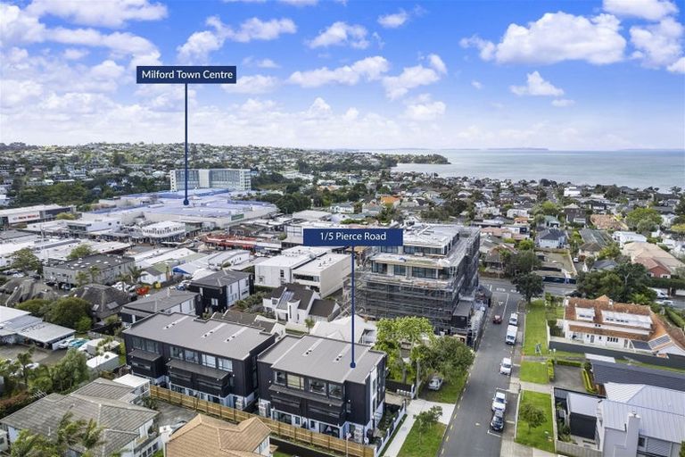 Photo of property in 5a Pierce Road, Milford, Auckland, 0620